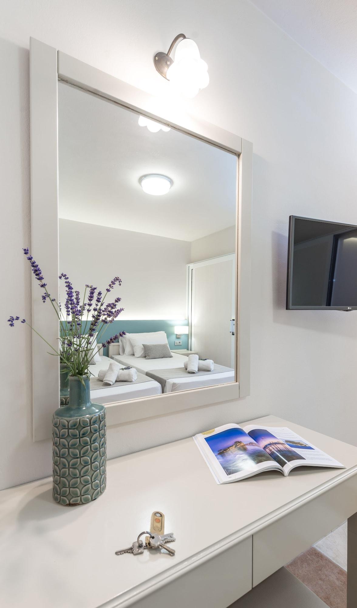 Ilios Hotel, Adults Only Лаганас Экстерьер фото